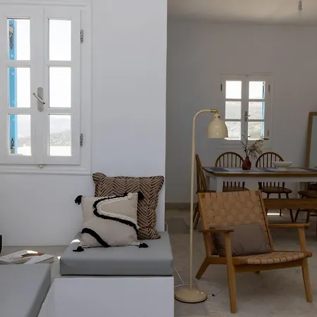 Semesterbostad Akre Marlas Tinos Mamádhos